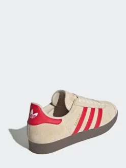 adidas originals Gazelle Trainers Brown Clearance