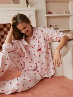 Bath & Body Works Pink/Red All Over Lips Button Through Cotton Pyjamas Set Outlet