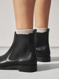 Next Black Leather Standard/Wide Fit Forever Comfort® Chelsea Ankle Boots Hot