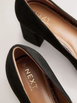 Next Standard/Wide Fit Standard Chisel Toe Block Courts Black Clearance