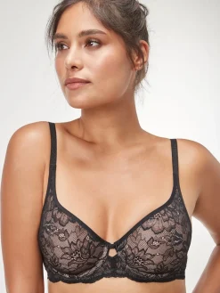 Triumph Black/Pink Amourette Charm Wired Bra