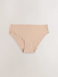 Next Black/White/Praline Nude Brazilian No VPL Scallop Knickers 7 Pack Clearance