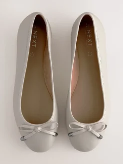 Next Round Toe Leather Ballerina Shoes Bone Discount