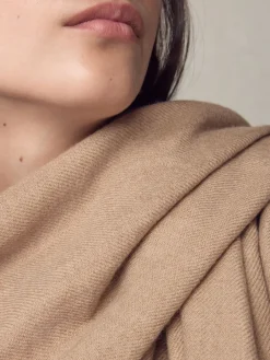 Next Premium Made in Italy Twill Midweight Shawl Scarf Camel Outlet