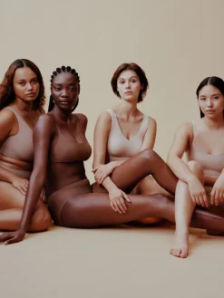 Chantelle Soft Stretch Seamless V-Neck Padded Crop Top New