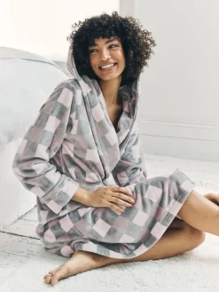 Chelsea Peers Cream Fleece Check Hooded Dressing Gown Online