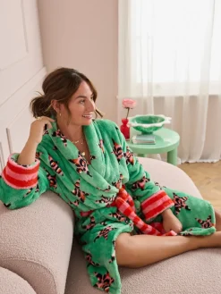 Eleanor Bowmer Leopard Print Fleece Robe Green Leopard Best