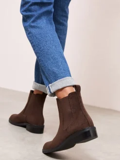Friends Like These Comfort Chelsea Ankle Boots Chocolate Brown Best