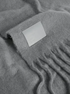 Friends Like These Cosy Brushed Blanket Scarf Grey New