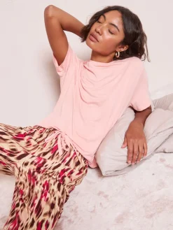 Friends Like These Short Sleeve Pyjamas Pink Animal Online