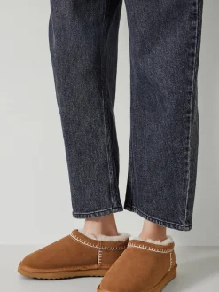 Hush Padded Collar Shearling Snug Slippers Brown