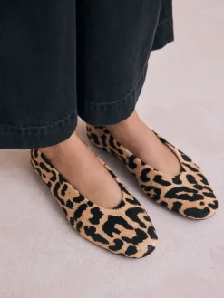 Next Leopard Extra Wide Fit Leather Round Toe Ballerinas New