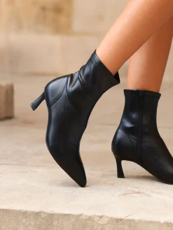 Linzi Upgrade Kitten Heel Ankle Boots Black Online