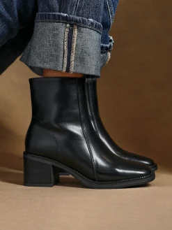 Linzi Wander Block Heel Ankle Boots Black New