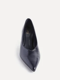 Linzi Bellamy V-Shaped Closed Toe Court Heels Blue Outlet