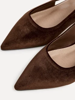 Linzi Clasica Low Heeled Slingback Courts Brown