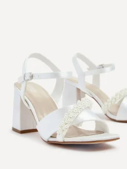 Linzi Ivory Bridal Iris Block Heel With Pearl Embellished Toe Strap Hot