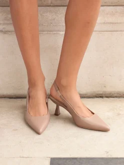 Linzi Mocha Presley Stiletto Pointed Court Heels Hot