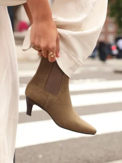 Linzi Ritual Kitten Heeled Chelsea Boots Natural