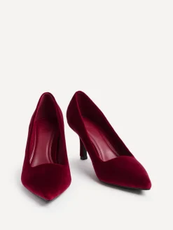 Linzi Kat Closed Court Stiletto Heels Red