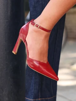 Linzi Red Moira Classic Stiletto Court Heels Clearance