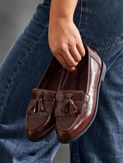 Linzi Rosemary Classic Slip-On Loafers With Tassel Detail Red Best