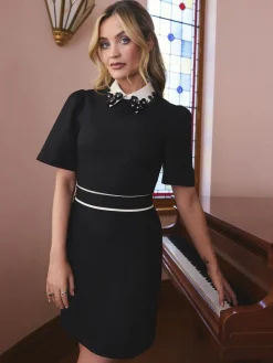 Love & Roses Black Crepe Floral Embroidered Collared Mini Dress Outlet