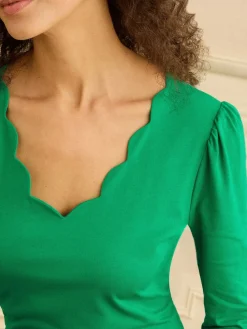 Love & Roses Bright Green Scallop V-Neck Long Sleeve Jersey Top Online