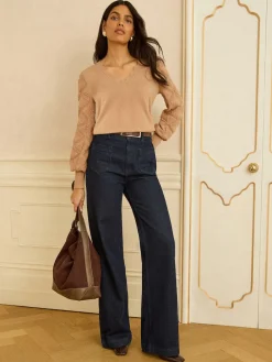 Love & Roses Jumper Camel Online