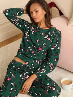 Love & Roses Jersey Long Sleeve Pyjamas Set Forest Green Leopard Print Outlet