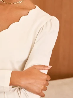 Love & Roses Ivory Scallop V-Neck Long Sleeve Jersey Top Hot