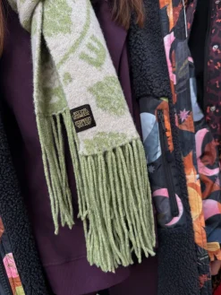Never Fully Dressed Blanket Scarf Green/Cream Online