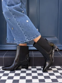 Novo Wide Fit Kennedy Curved Mid Heel Chelsea Ankle Boots Black New