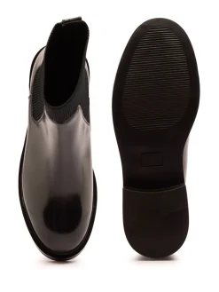 Off The Hook Black Brook Chelsea Ankle Boots With Elastic Side Panels Outlet