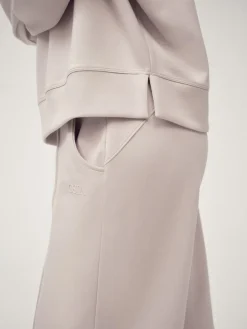 OSIA Modal Crew Neck Sweatshirt Cream Outlet