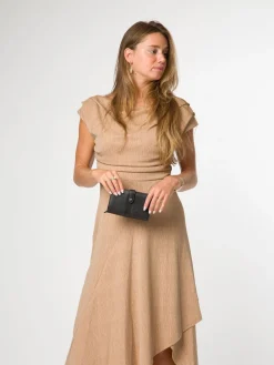 Pure Luxuries London 'Jade' Leather Purse Black Best