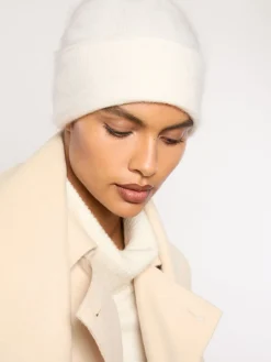 Reiss Alba 100% Cashmere Beanie Cream Hot