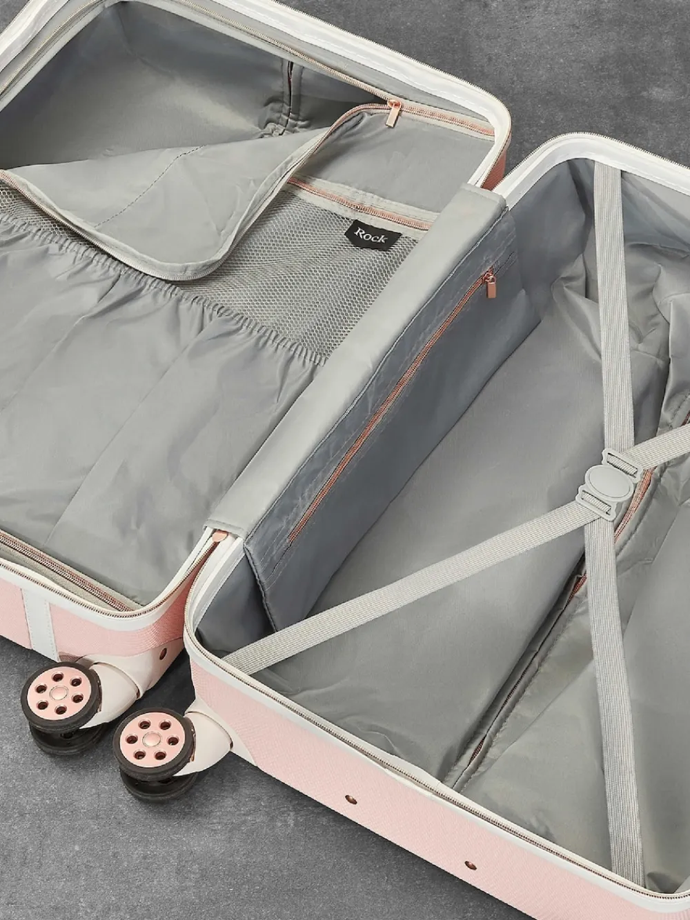 Rock Luggage Vintage Medium Suitcase Clearance