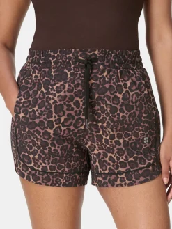 Sweaty Betty Brown Explorer Track Piped Short New