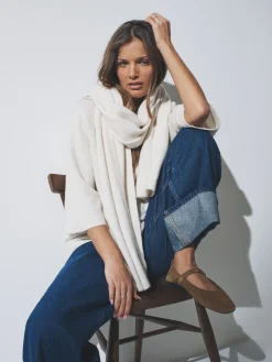 The Set 2 Pack Fine Knit Scarf Set Oatmeal/Cream Clearance