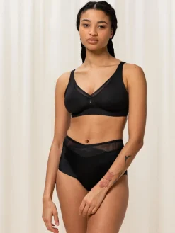 Triumph Non Wired True Shape Sensation Minimizer Bra Black New