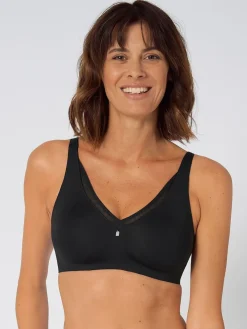 Triumph Non Wired True Shape Sensation Minimizer Bra Black New