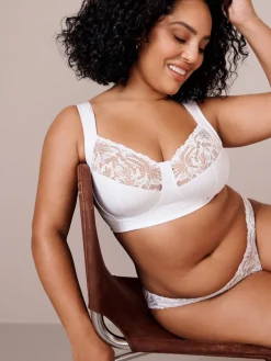 Next F-K Ultimate Comfort Cup Padded Strap Non Pad Non Wired Bra with Side Support White Best